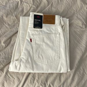NWT Levi’s Baggy Dad Jean